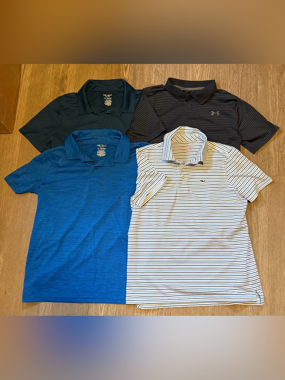 4 Pre-Owned Youth Collared Short Sleeve Golf Shirts, Assorted Sizes, Youth Large